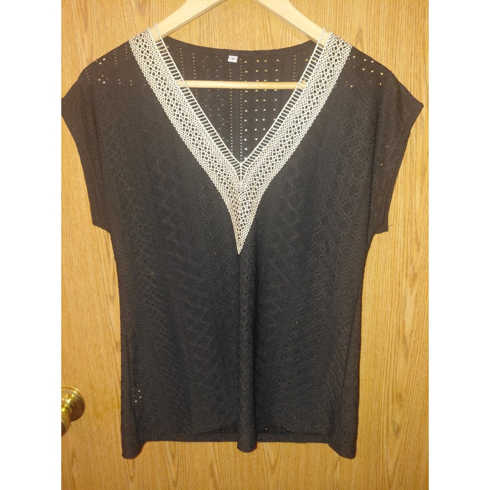 Womens Black Pointelle Eyelet Knit V-Neck Top with White Crochet Lace Trim S